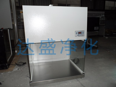 凈化工作臺(tái)